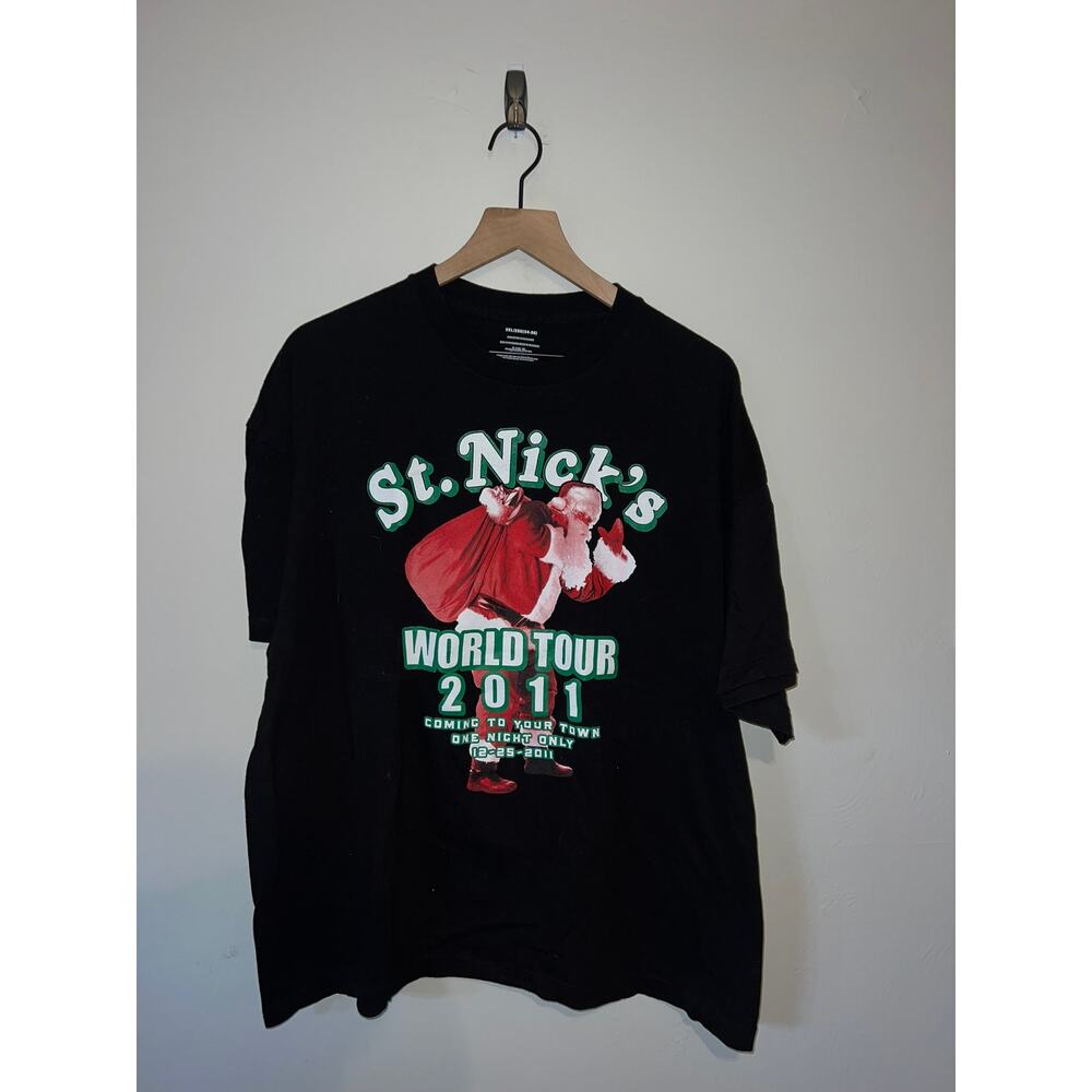 Santa Claus Shirt St. Nick's World Tour Santa Claus Black Graphic Tee 3XL